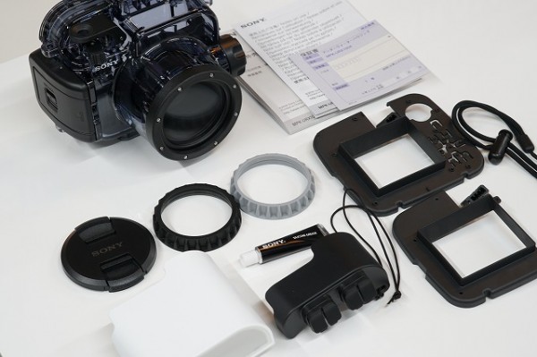ダイバー様専用】sony rx100m5 +MPK-URX100A カメラ デジタルカメラ