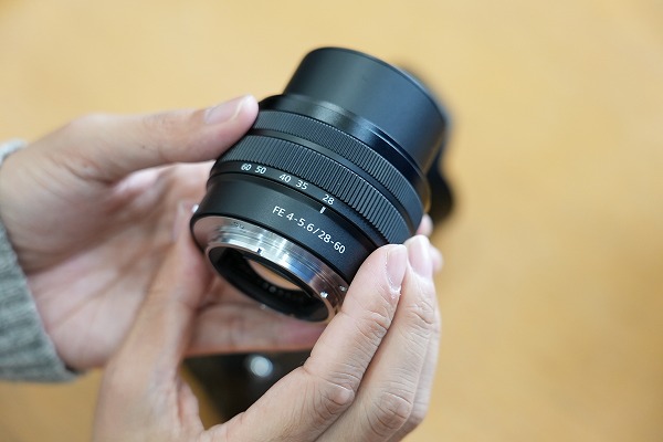 SONY  標準ズームレンズ　FE 28-60mm F4-5.6