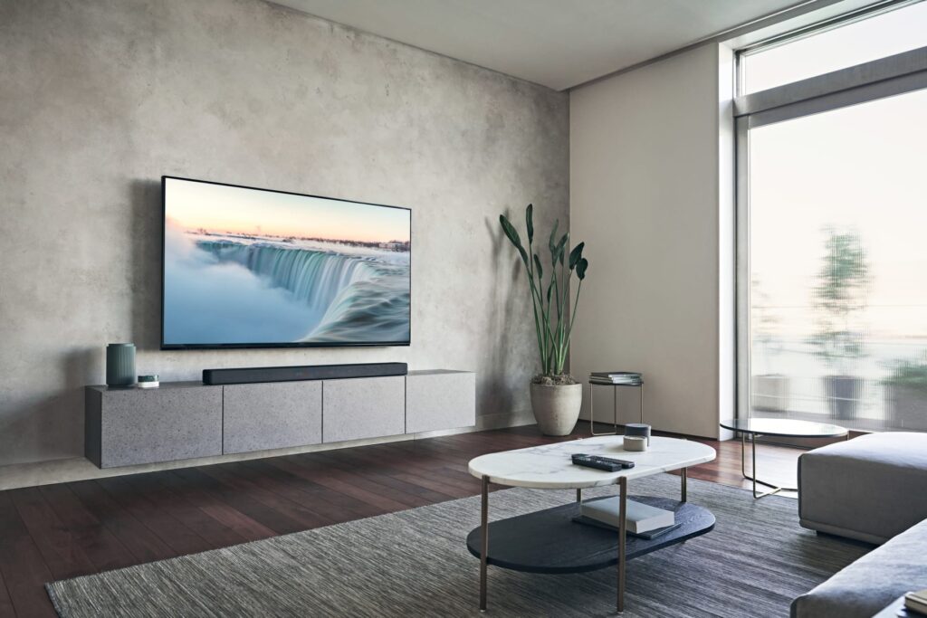 「1本で部屋を映画館に変える、ソニー技術の結晶」サウンドバー　　HT-A7000 HT-A7000 特長 : 高音質技術 | サウンドバー／ホームシアターシステム