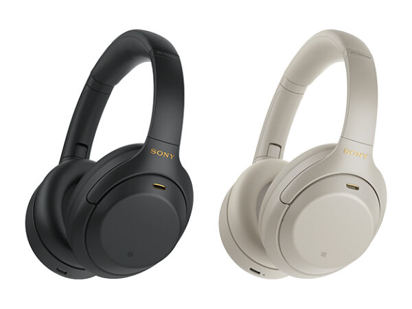 SONY ヘッドホン WH-1000XM4 ブラック　新品購入後半年使用