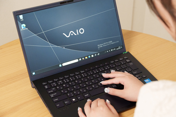 VAIO F14 レビュー
