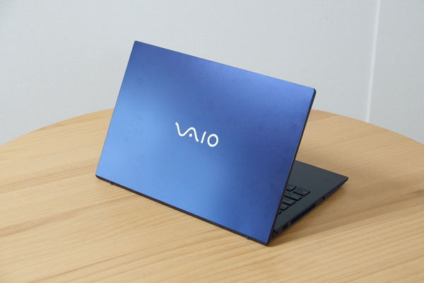 VAIO F14 レビュー