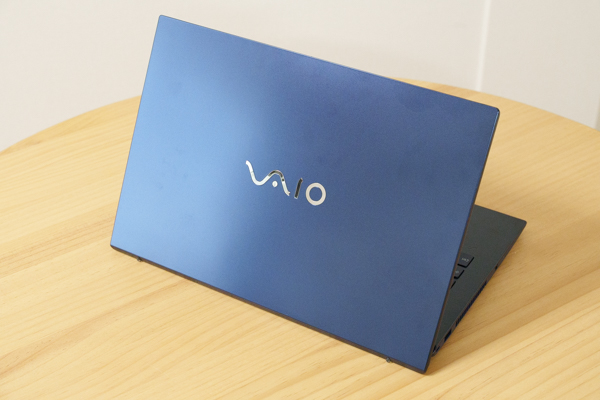VAIO F14 レビュー