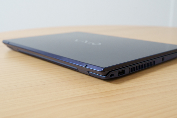 VAIO F14 レビュー