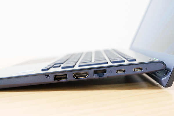 VAIO F14 レビュー
