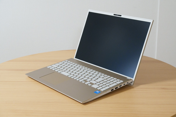 VAIO F16 レビュー