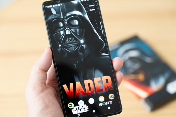 限定 Xperia 1 VII（スター・ウォーズモデル） 