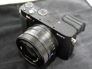 RX1RIII サポートページ