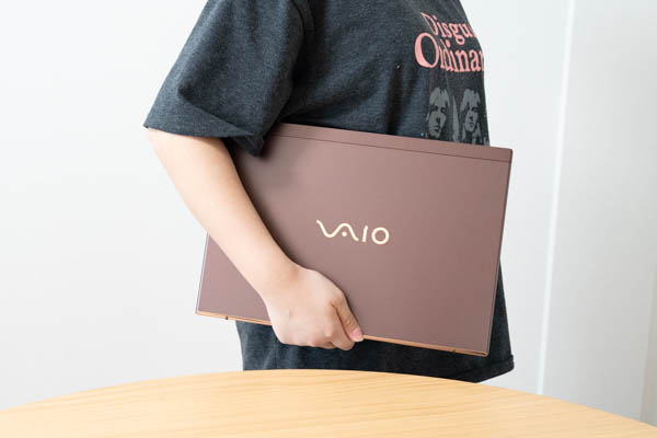 VAIO SX14 レビュー 