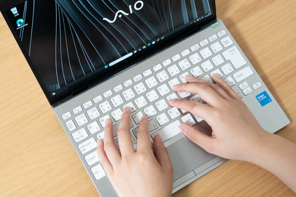 VAIO SX12（VJS1271） レビュー 