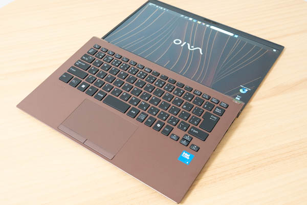 VAIO SX14 レビュー 