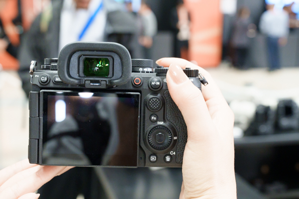 α1 II・α9 III ソフトウェアアップデート