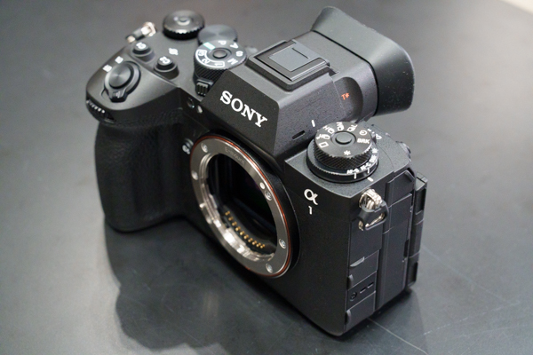 α1 II・α9 III ソフトウェアアップデート