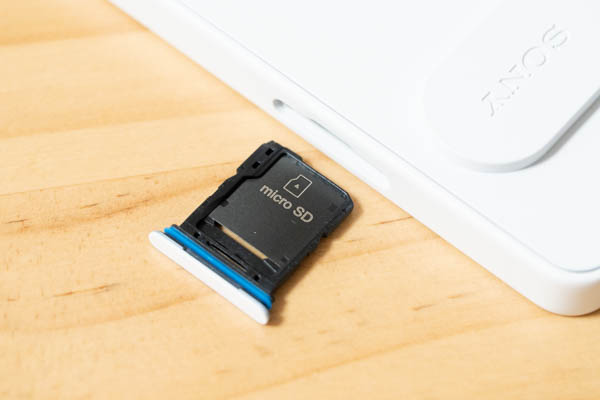 Xperia SIMトレー 購入