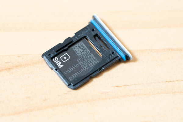 Xperia SIMトレー 購入