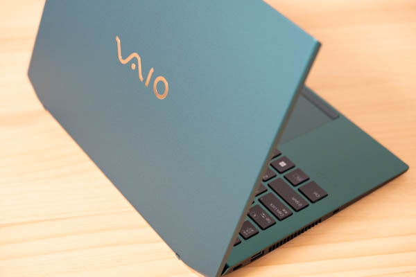 VAIO SX14-R レビュー