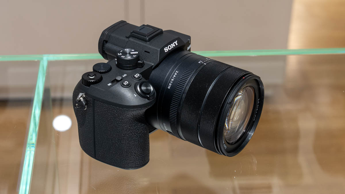 RX10 V 予約開始