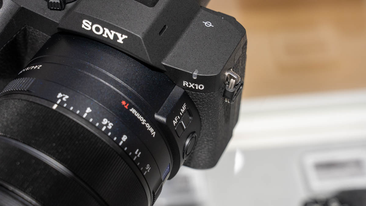 RX10シリーズ 復活
