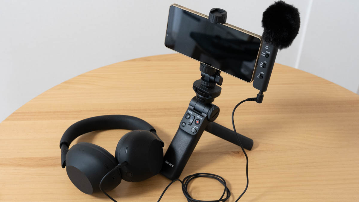 ECM-AX10